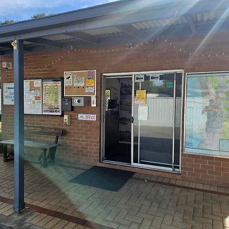 Central Caravan Park Perth Bagian luar foto